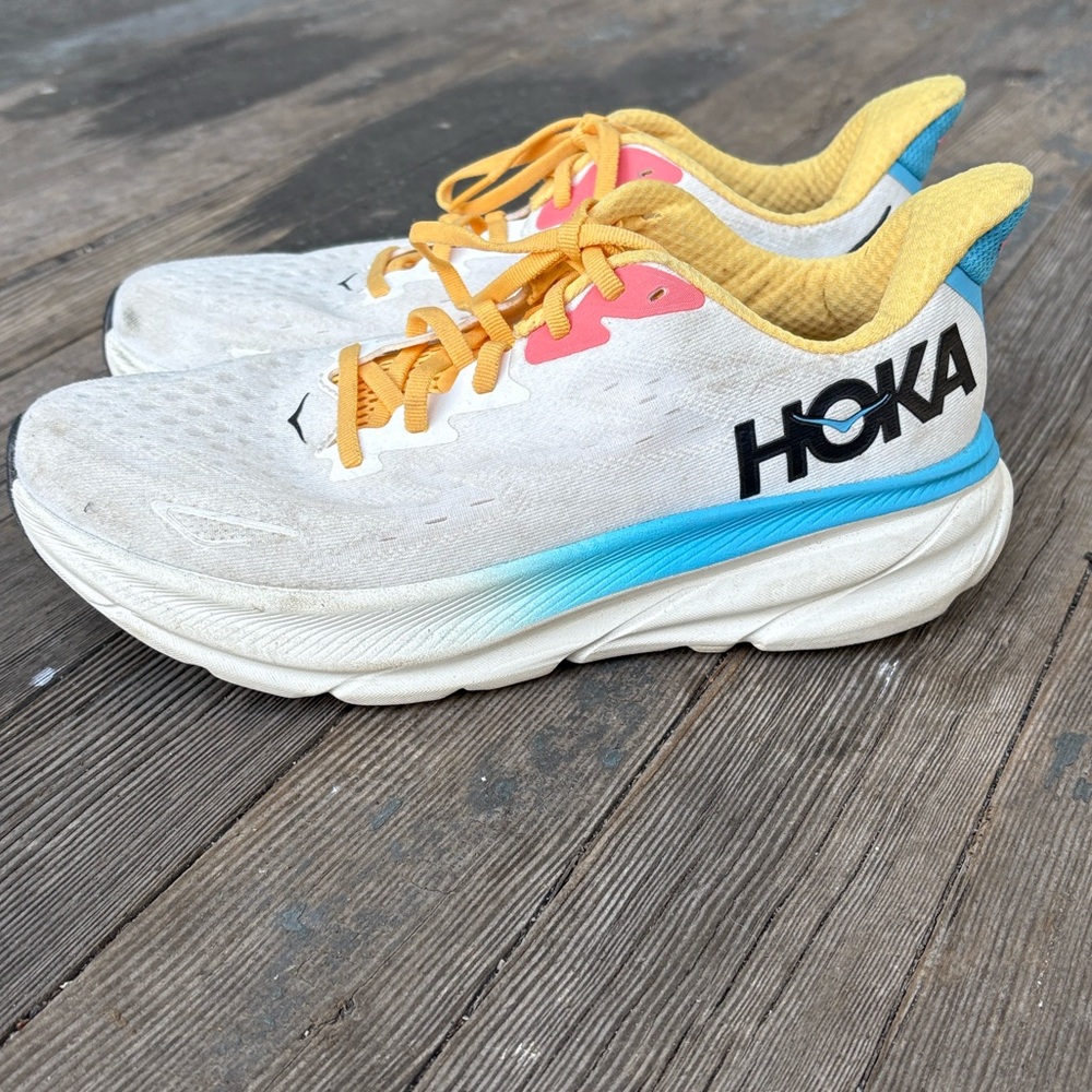 Hoka Clifton SWIM White and Blue Sneakers with Yellow Laces Size 9B Womens